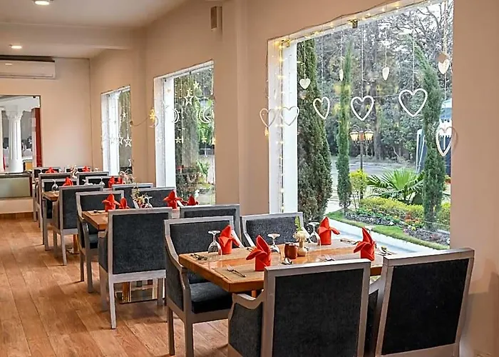 Aranya Boutique Hotel