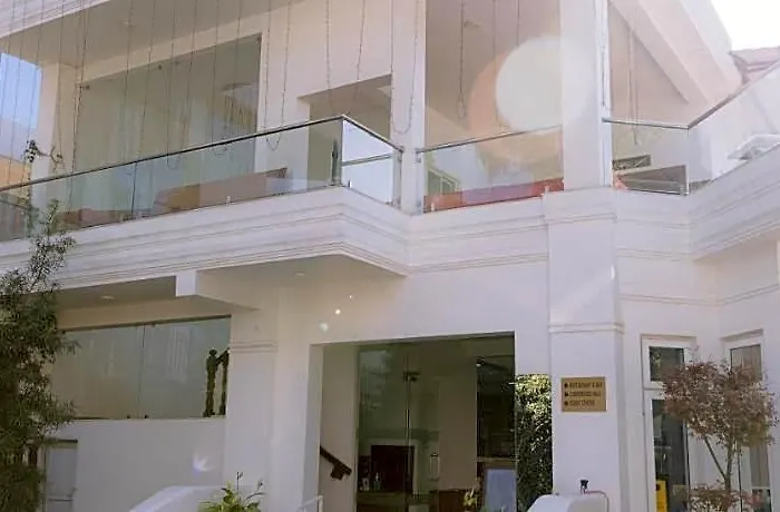 Aranya Boutique Hotel 4*