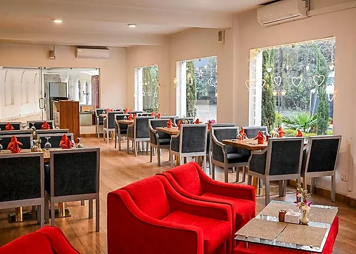 Aranya Boutique Hotel